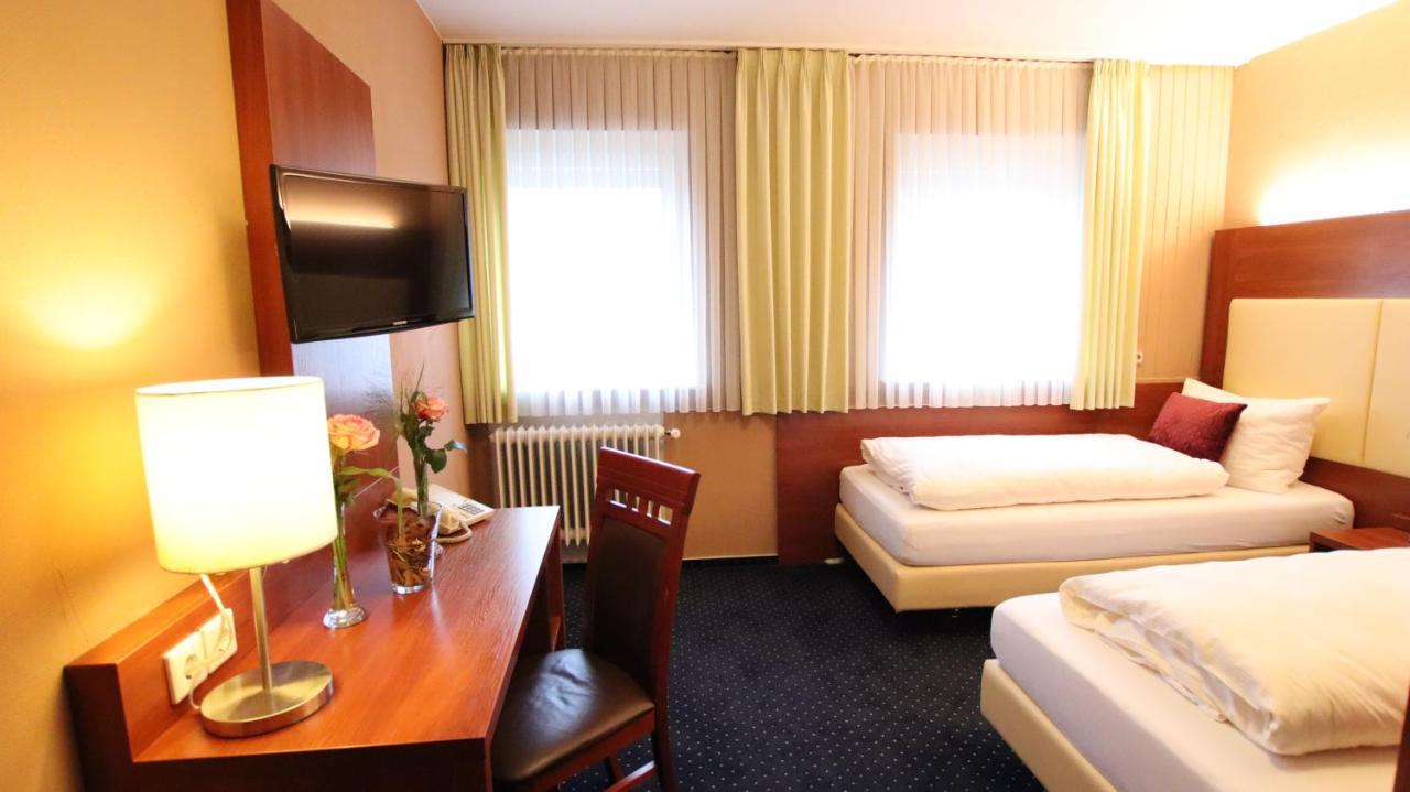 Hotel Wahlster Σααρμπρύκεν Εξωτερικό φωτογραφία